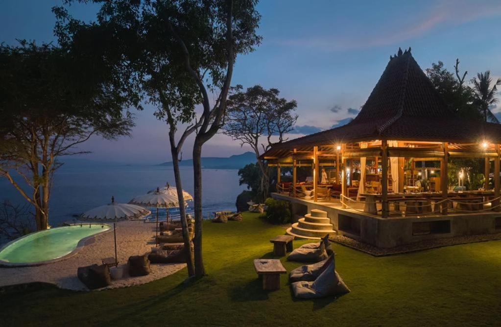 Hotel Bali Cliff Glamping Seraya Exterior foto