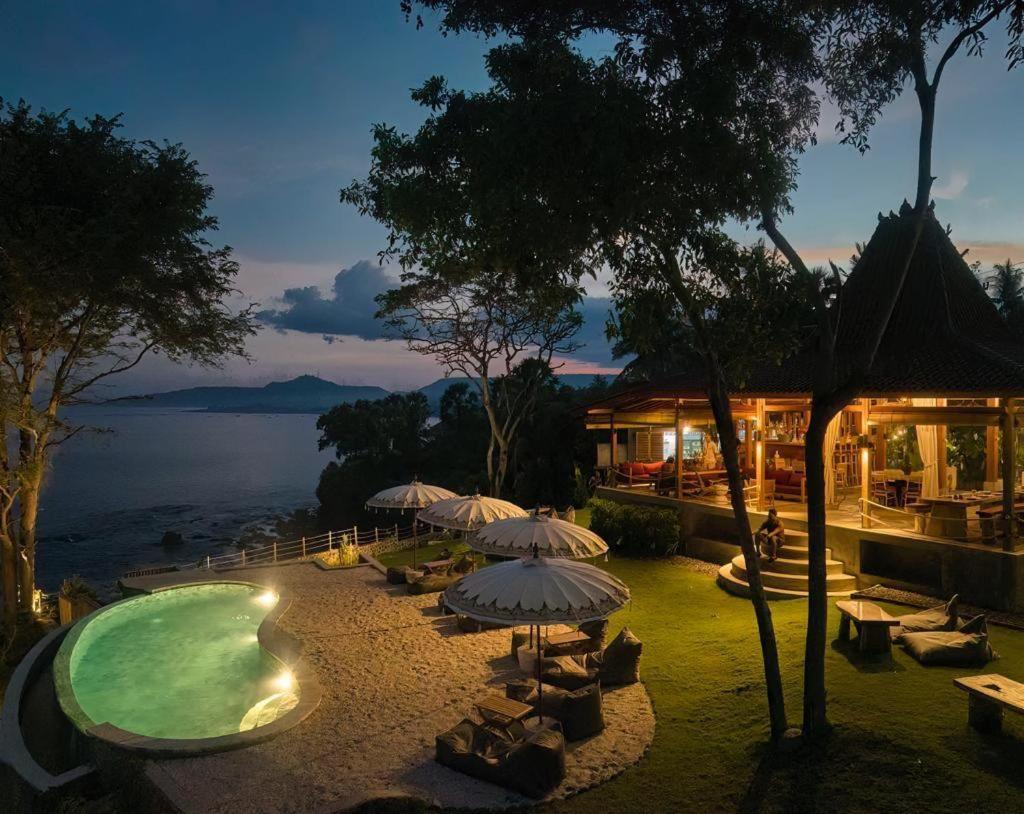 Hotel Bali Cliff Glamping Seraya Exterior foto